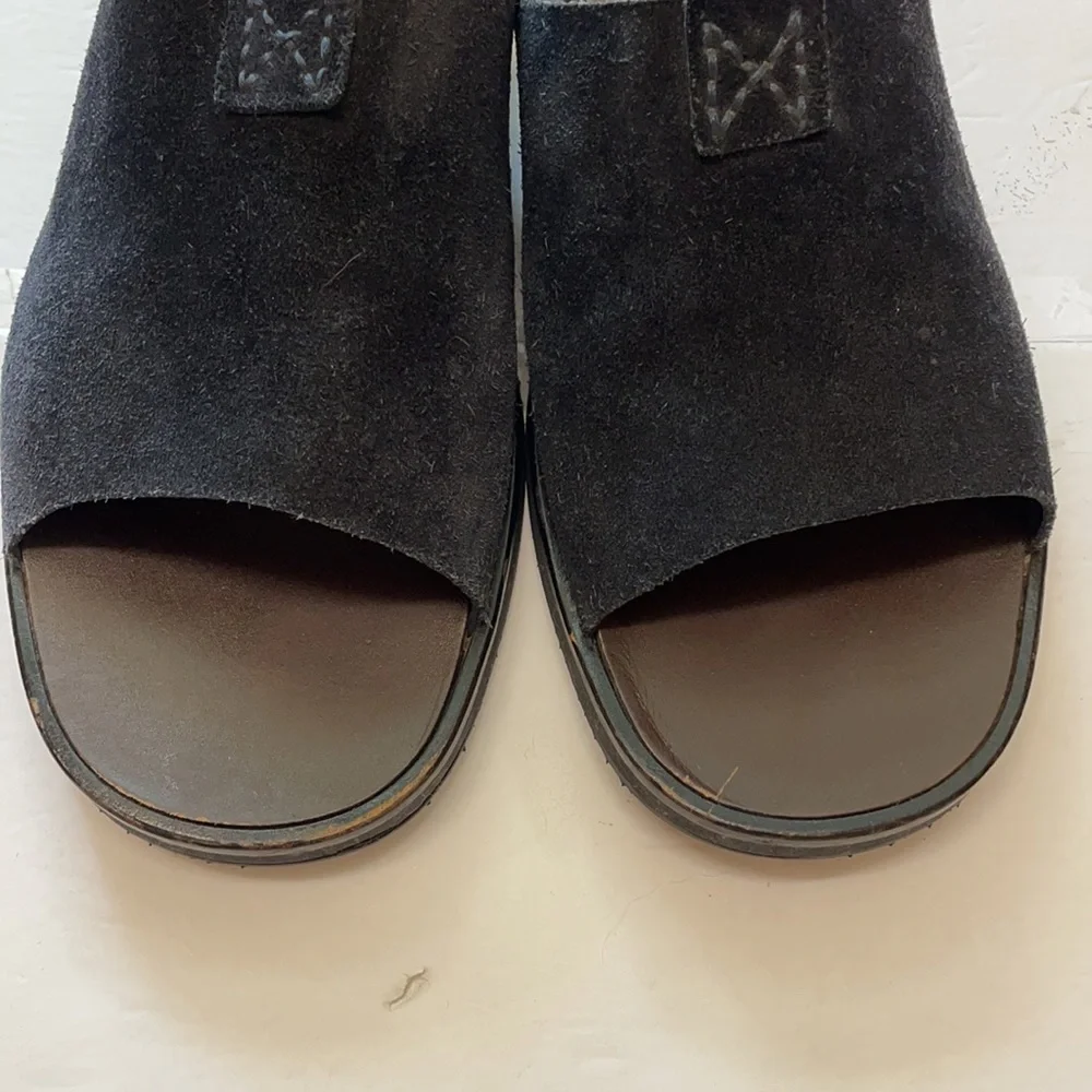 Emporio Armani slippers - Picture 4 of 13